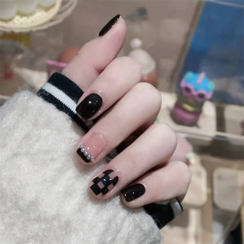 24PCS Short Acrylic Golden Hea - đánh giá và giá Nail Art Maroon