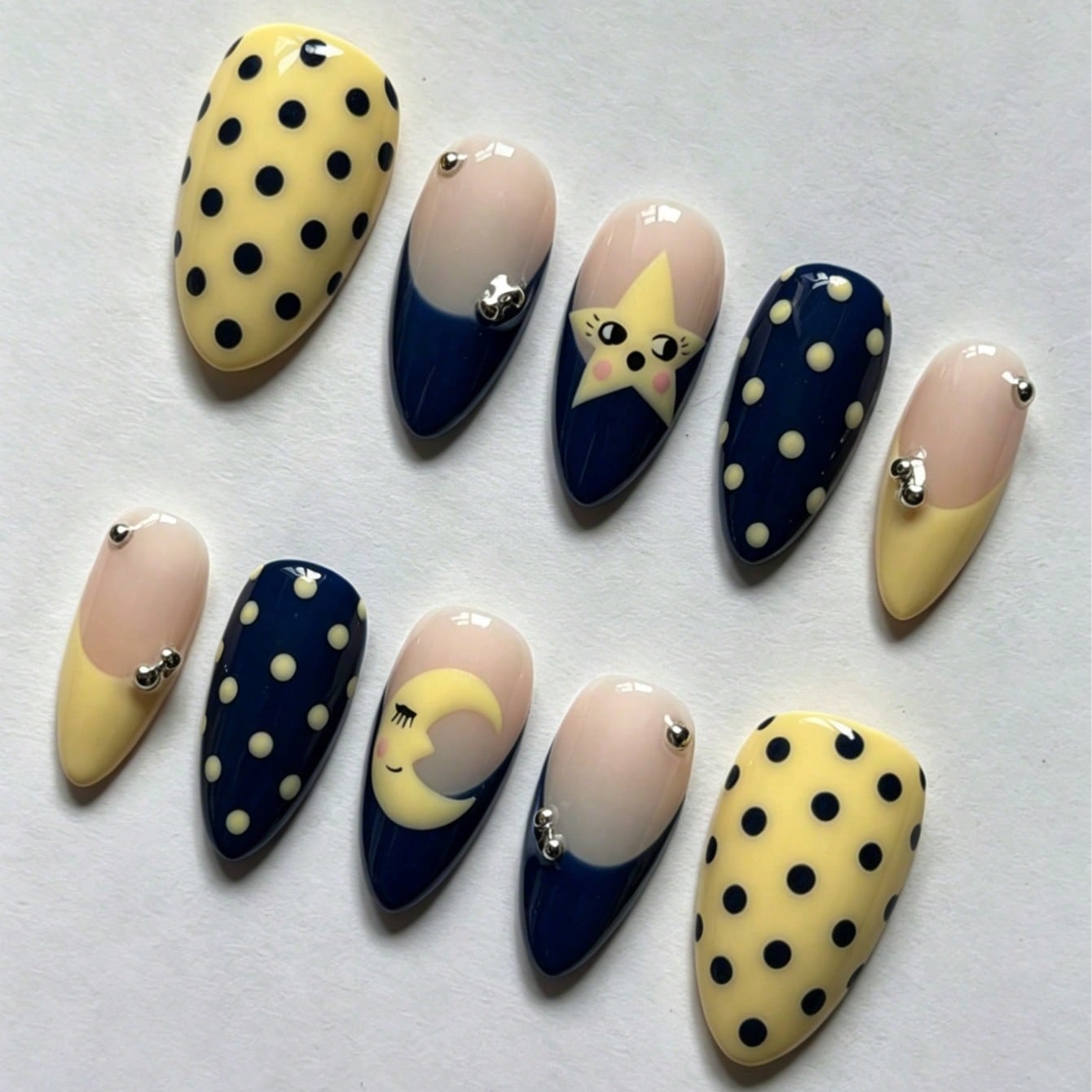 10Pcs Viral Kawaii Star Moon P - đánh giá và giá Nail Art Maroon